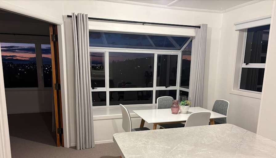 Tom's room