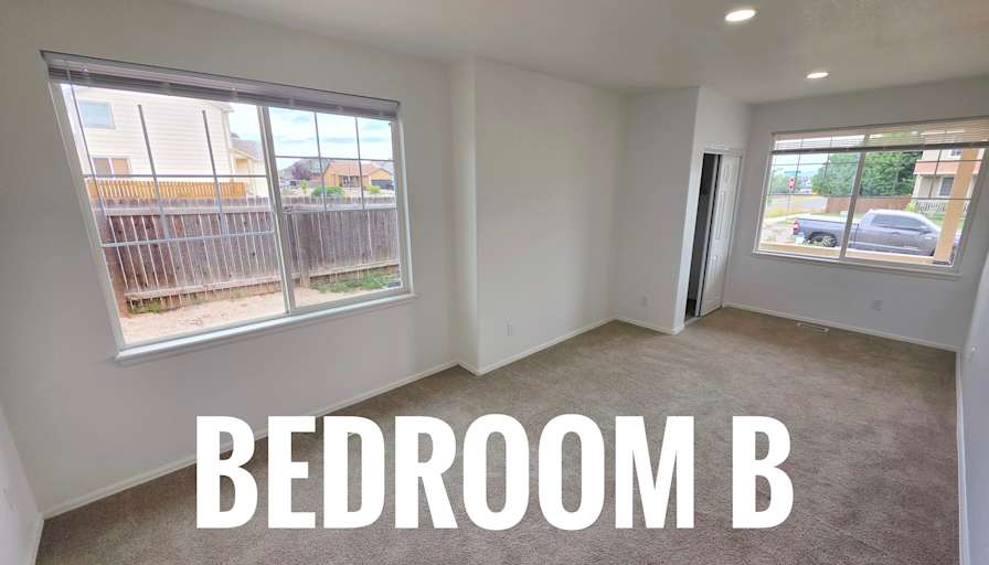 HomeCrew's room