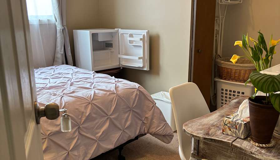 S's room