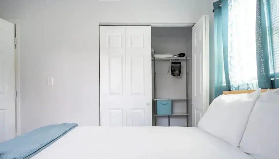 Kurt's room