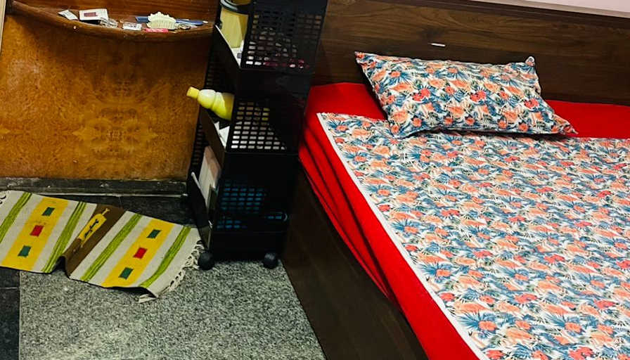 Bhuvaneshwari c's room