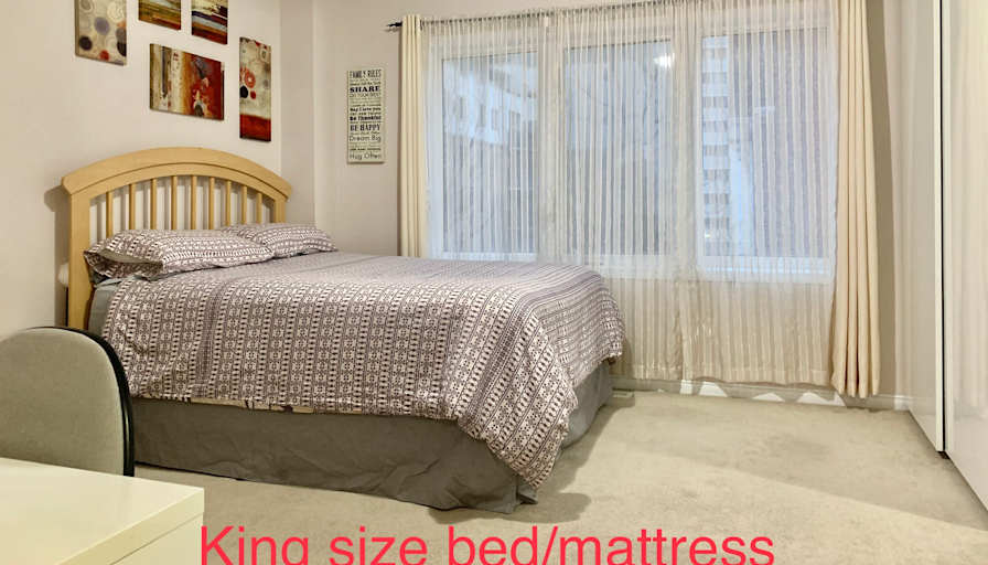 Mark Kay's room