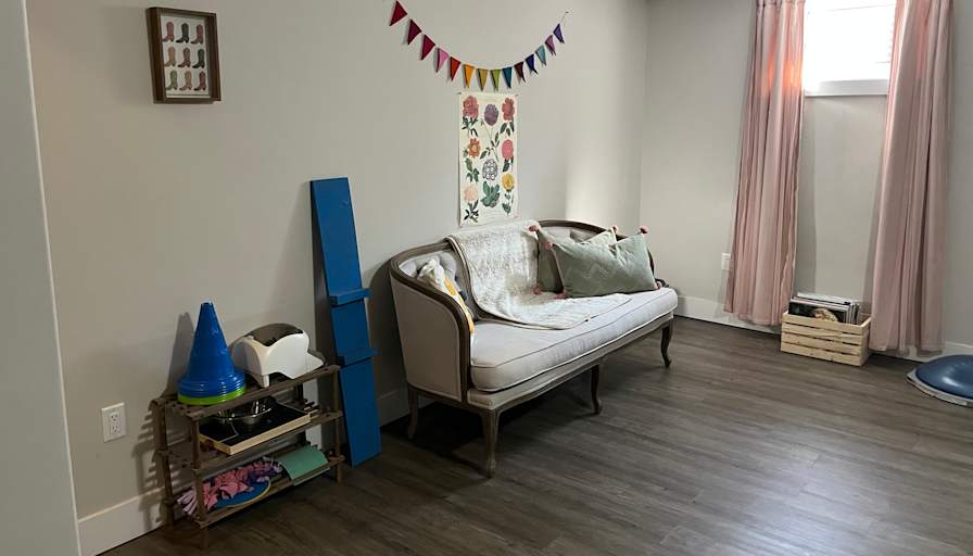 Ainsley Stapleton's room