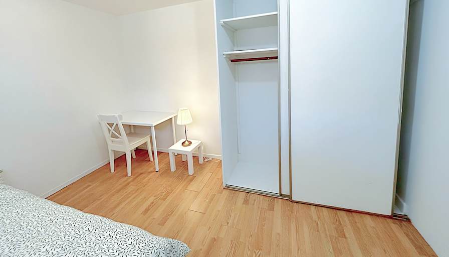 Shirin's room