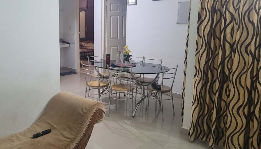 Dhanesh D's room