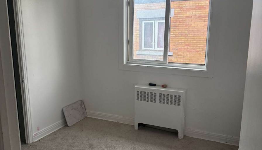 Taylor's room