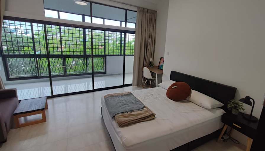 Shirley Tan's room