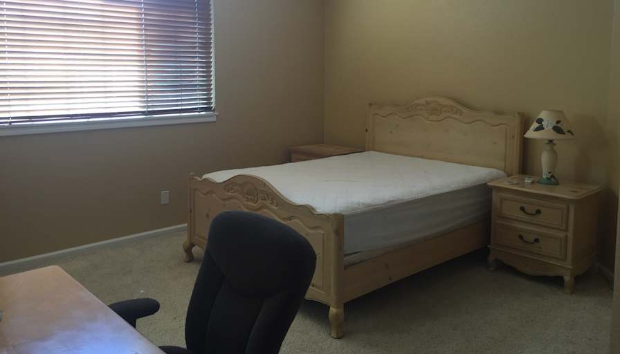 Donna's room