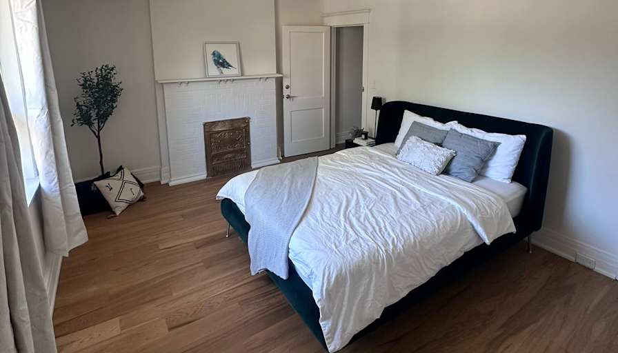 Raymond's room