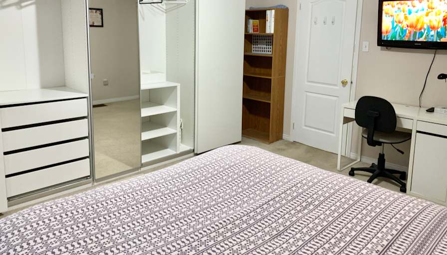 Mark Kay's room