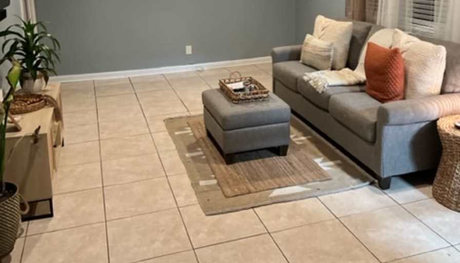 Yates Properties's room