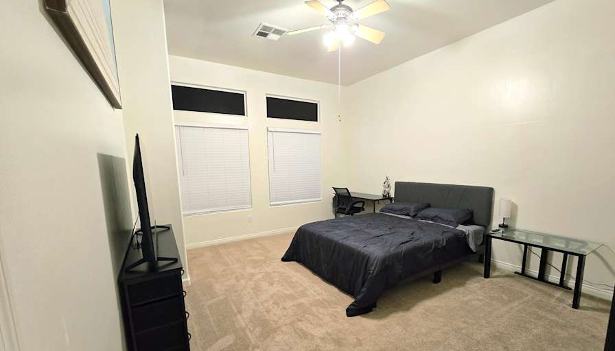 Chloe Nguyen's room