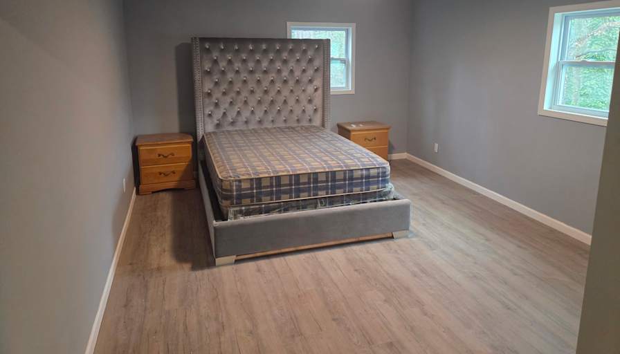 Sandy Royal's room