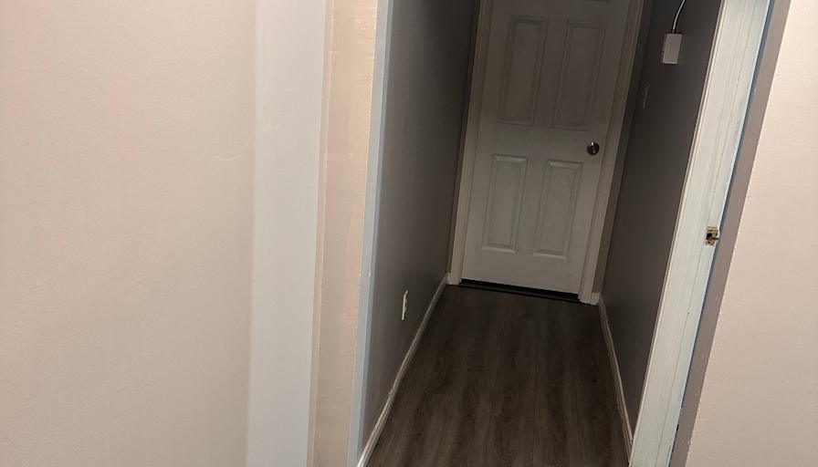Ashishmarry's room
