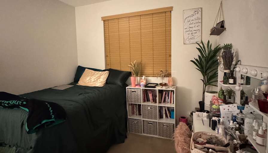Stephanie's room