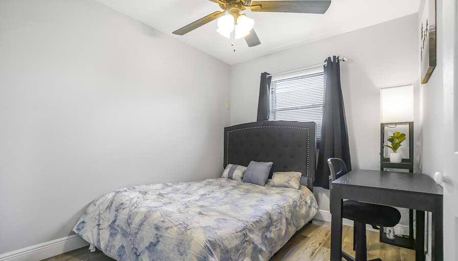 PadSplit's room