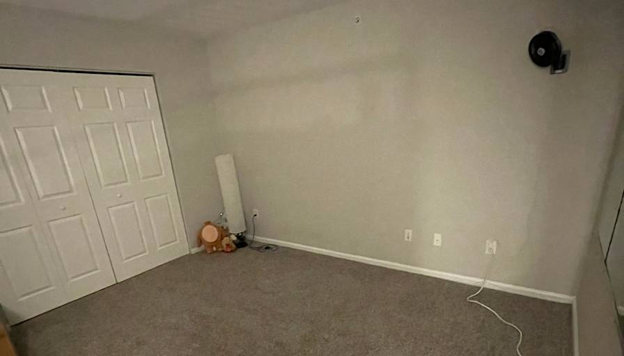 Kato's room