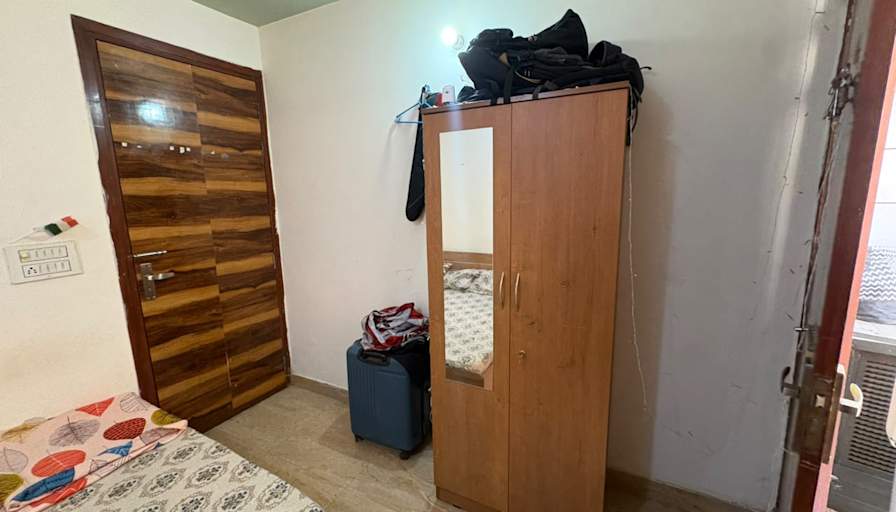 Raghav's room