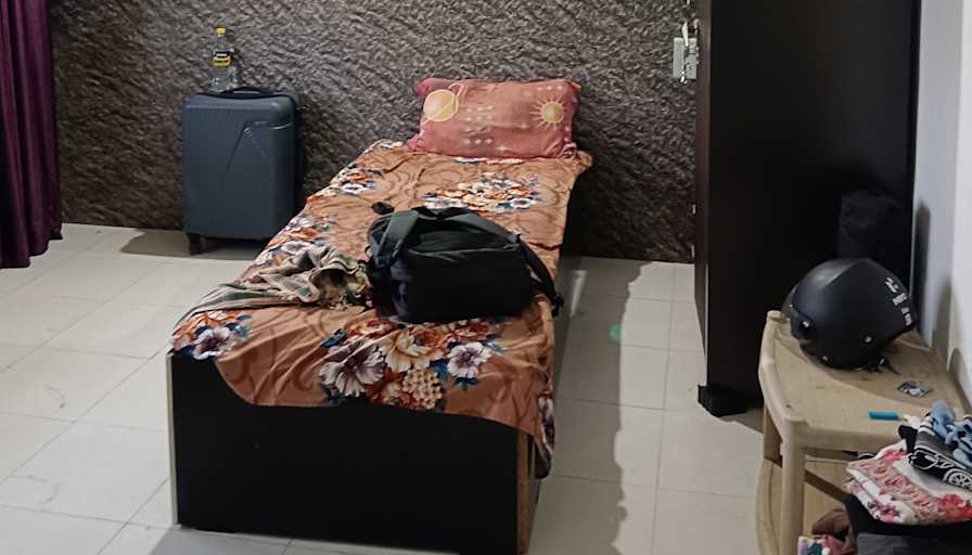 Shashant Bamaniya's room