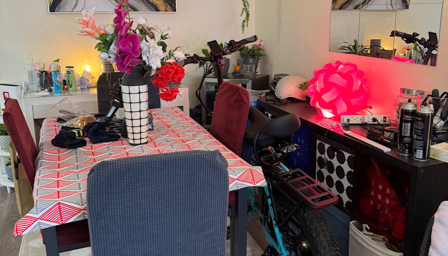 don nava's room