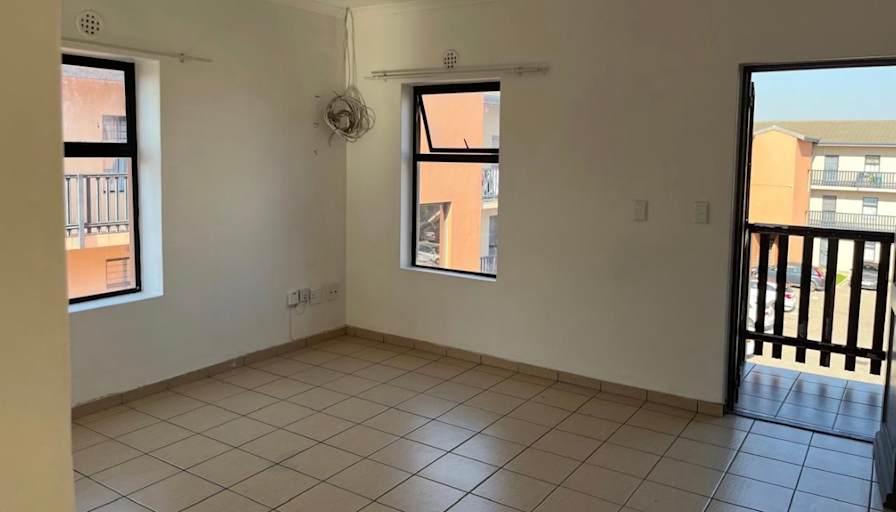 Zimasa N's room
