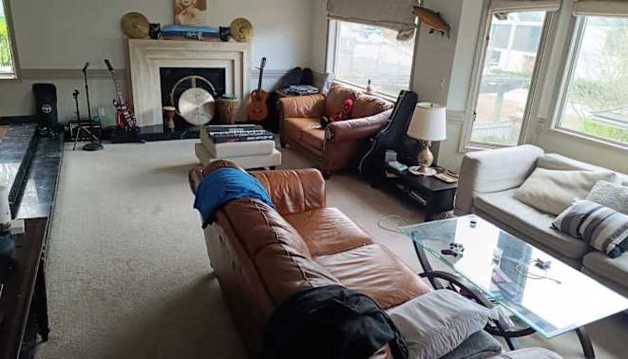 Leonardo Murilo's room