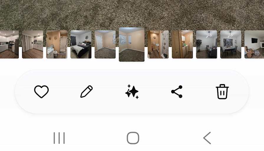 Lareina skolski's room