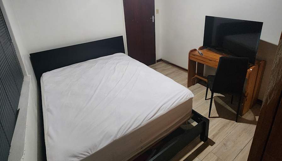Mark's room