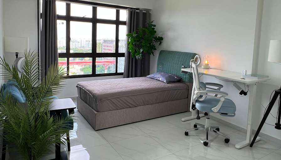 Eric's room