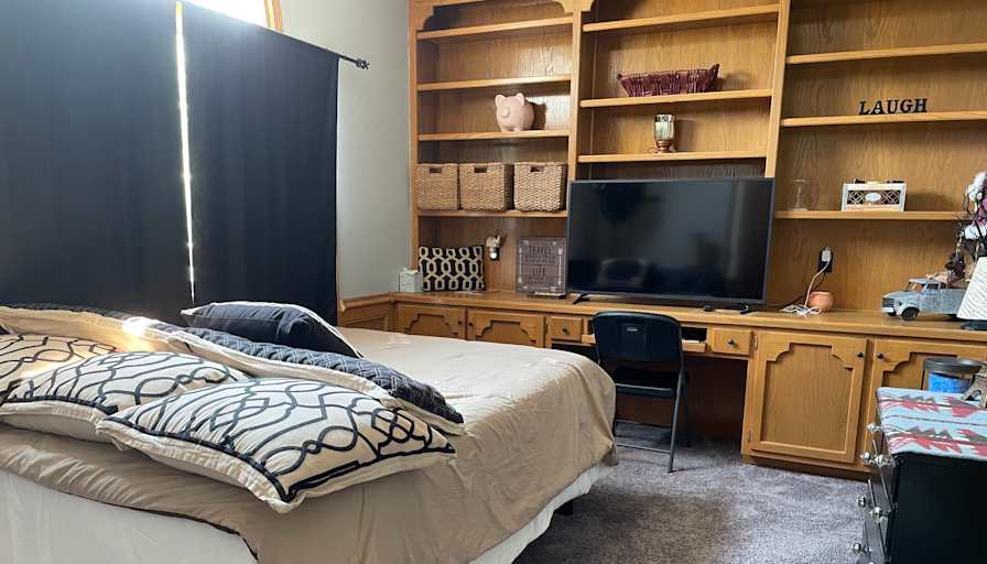 Dana's room