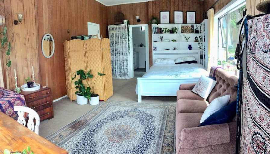 Darren's room