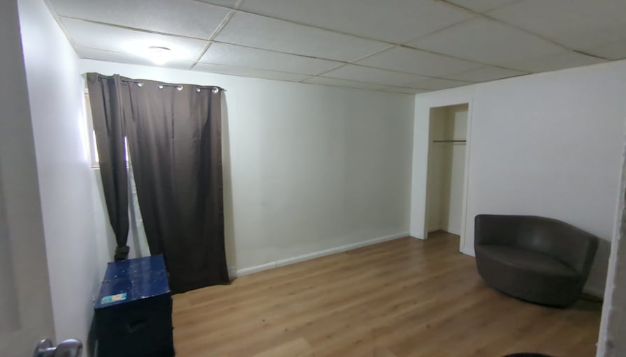 Guillaume Ratte Cote's room