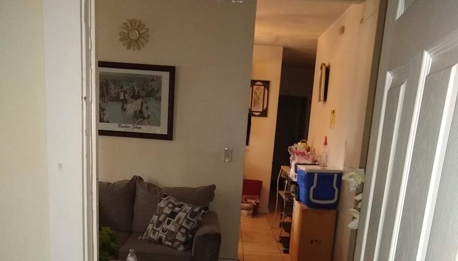 Yong's room