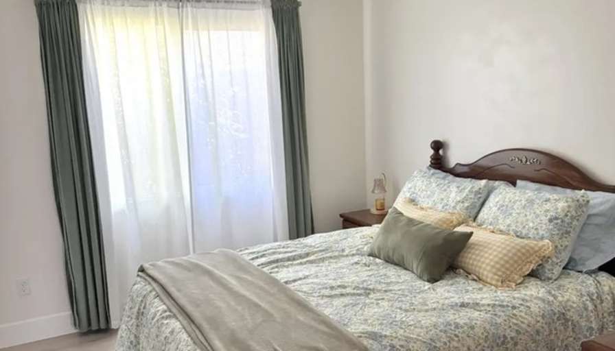 Thelma's room