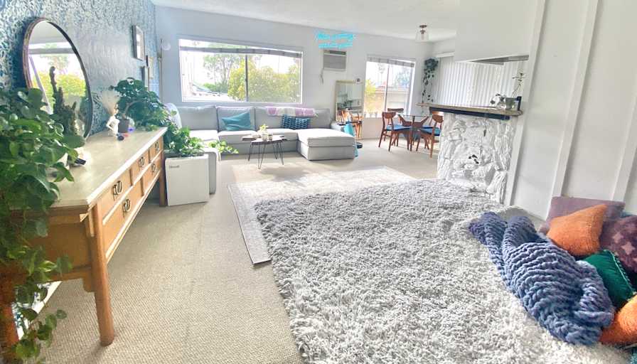 Anna's room
