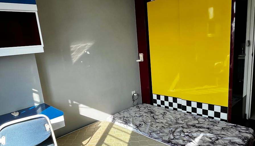 Milky Tan's room