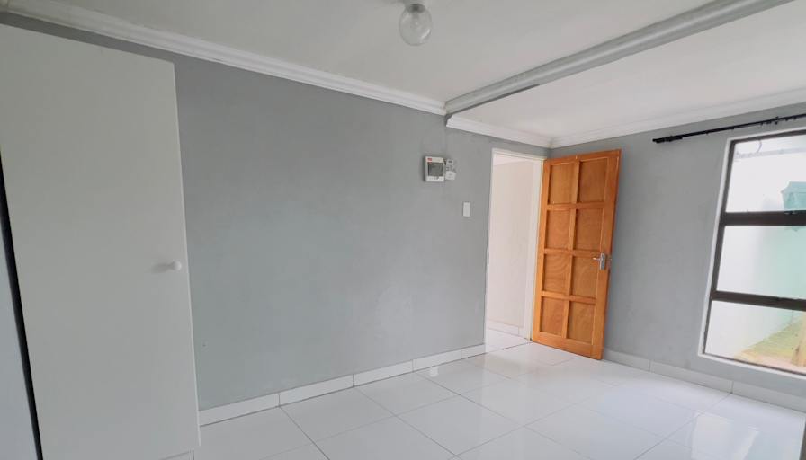 Ofentse's room