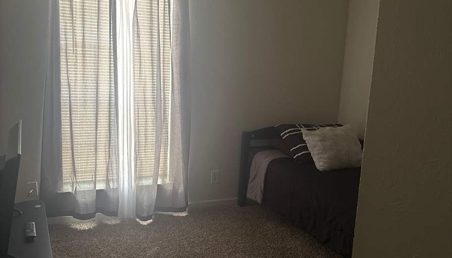 Darral Mays's room