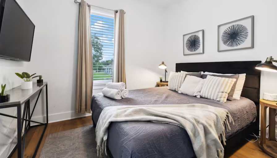 Lauri's room