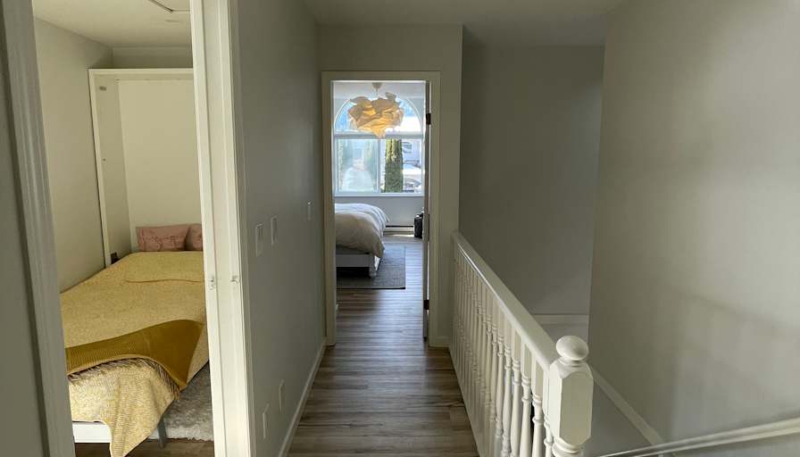 Mina's room