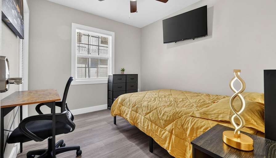 PadSplit's room