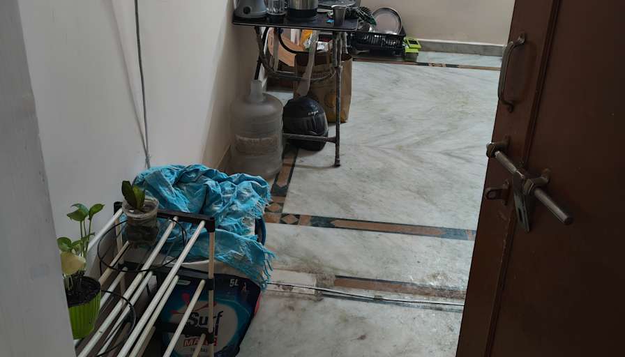 Kumar's room