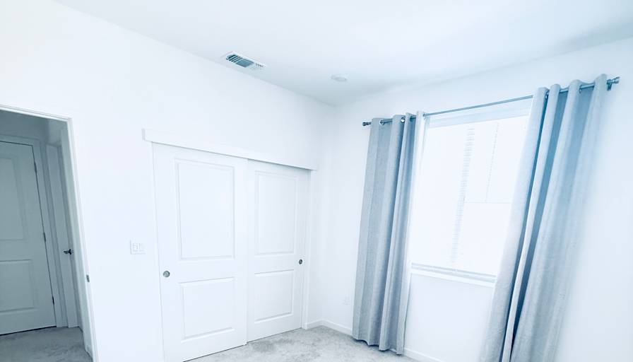 Khanh's room