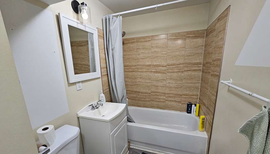 Dove's room