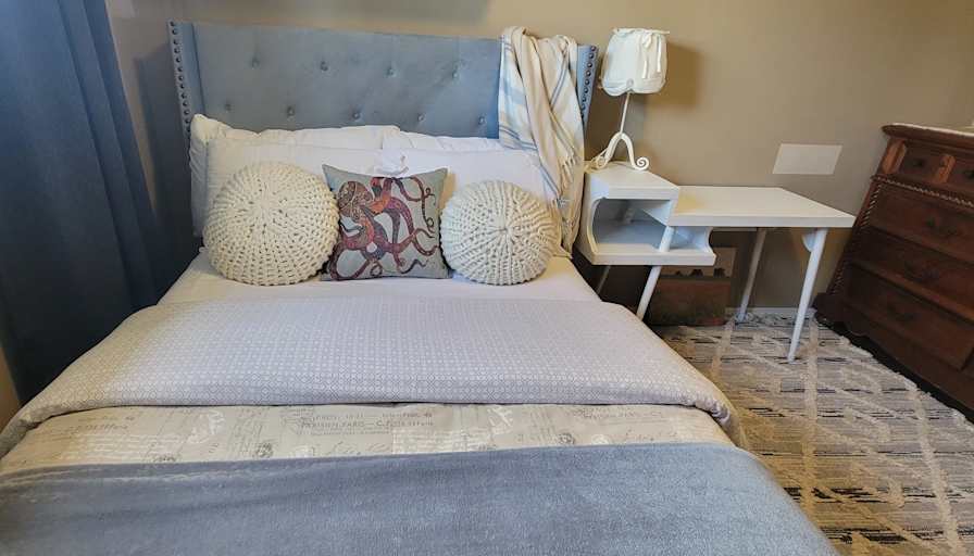 Gloria's room