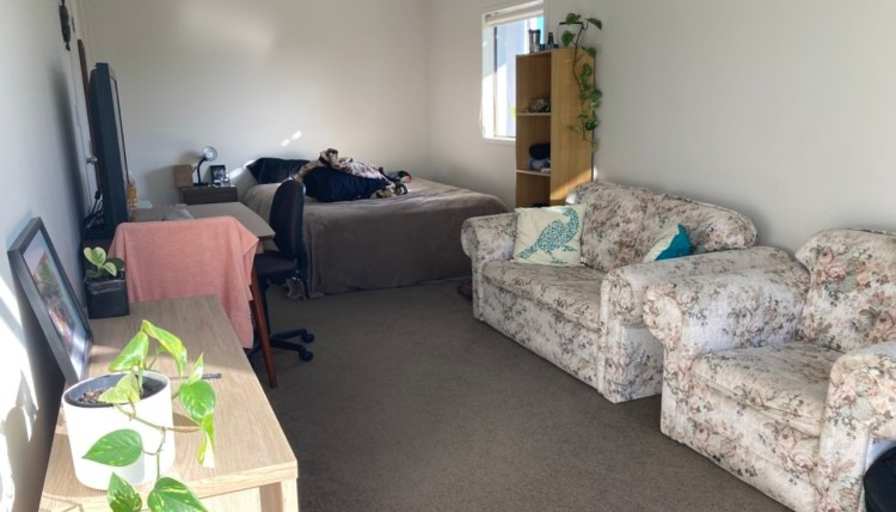 Darren's room