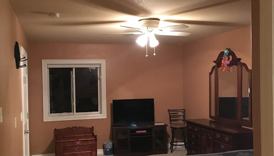 Vail's room