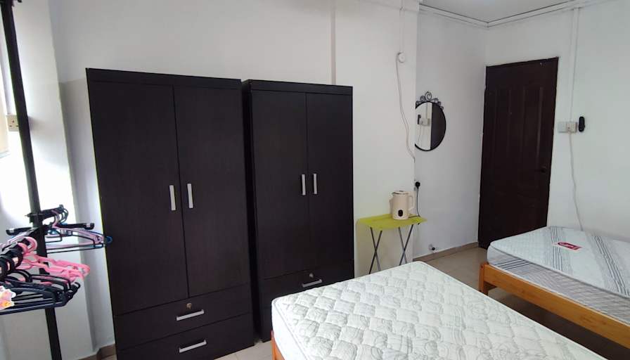 mofad's room