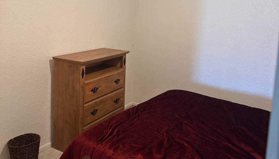 Candice Robinson's room