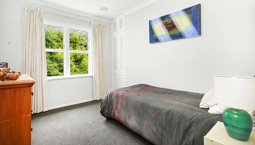 Ross's room